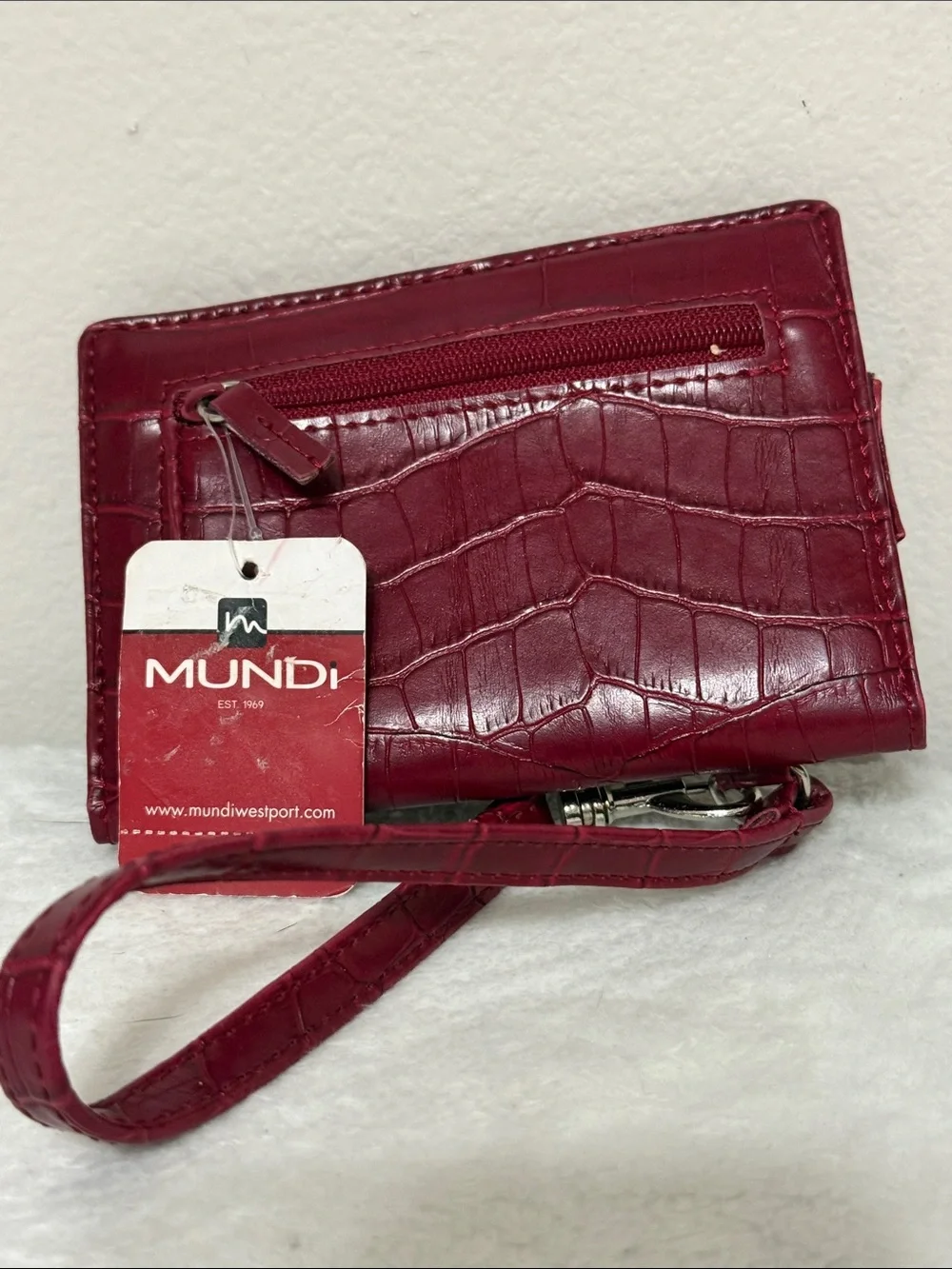 mundi croc embossed